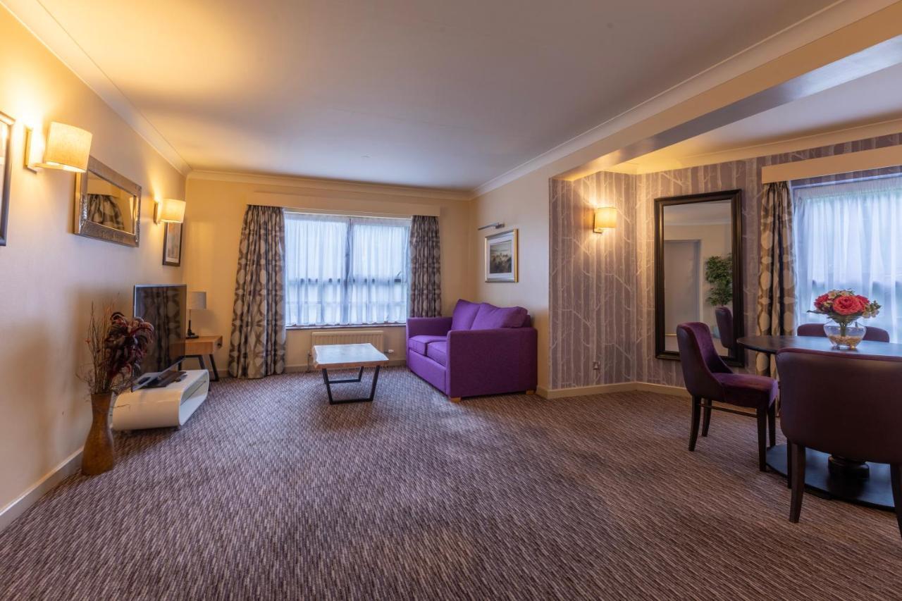 Gloucester Robinswood Hotel, BW Signature Collection Exterior foto